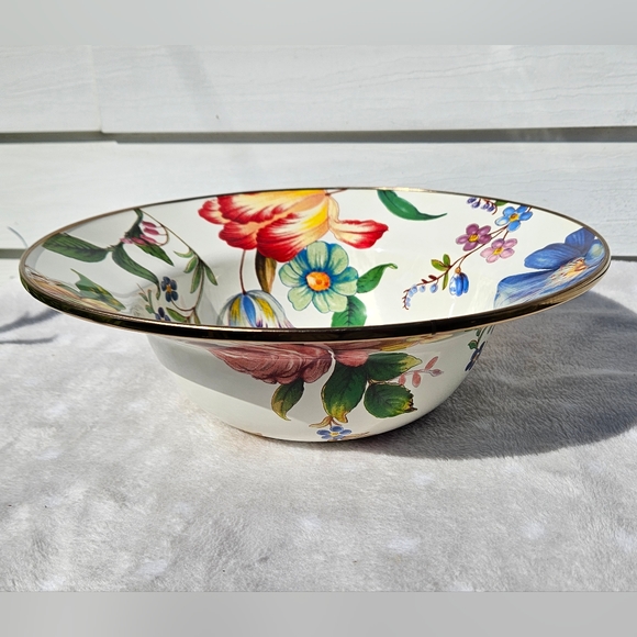 Mackenzie Childs Flower Market White Serving Bowl - Picture 4 of 8